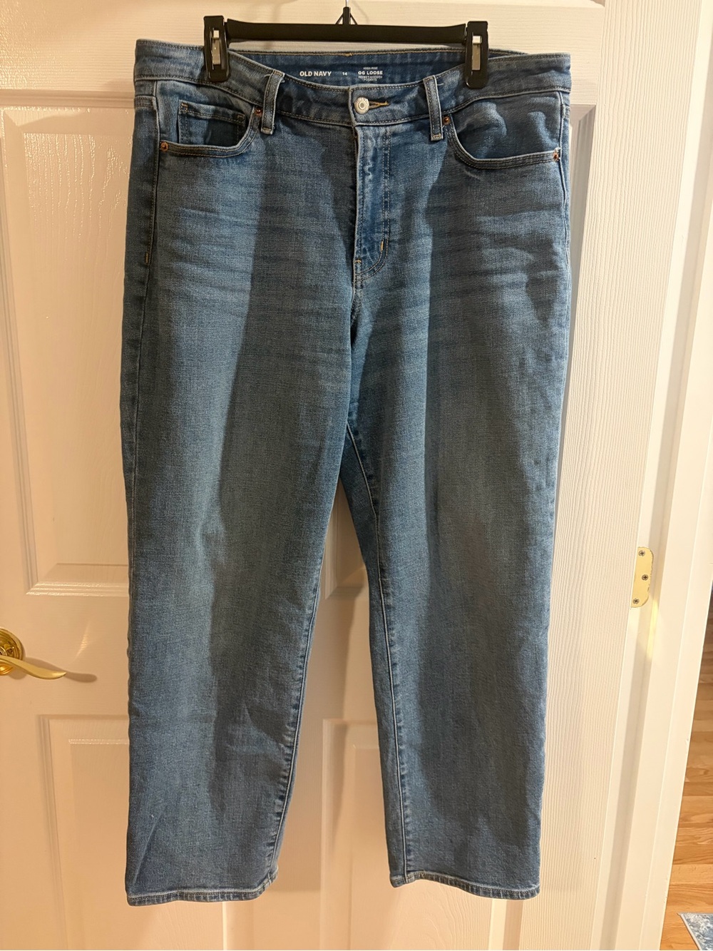 Women’s Old Navy High-Waisted Loose Jeans